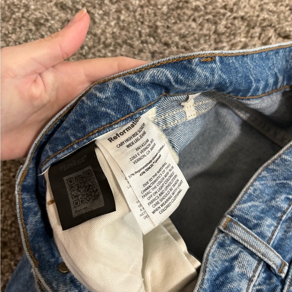 Reformation Cary Slouchy High Rise Wide Leg Jean in Colorado - Picture 9 of 12